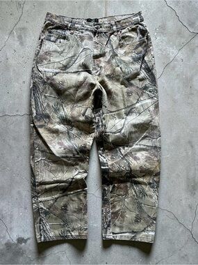 RedHead Men's Relaxed Camouflage Jeans - Brown/Green/Tan